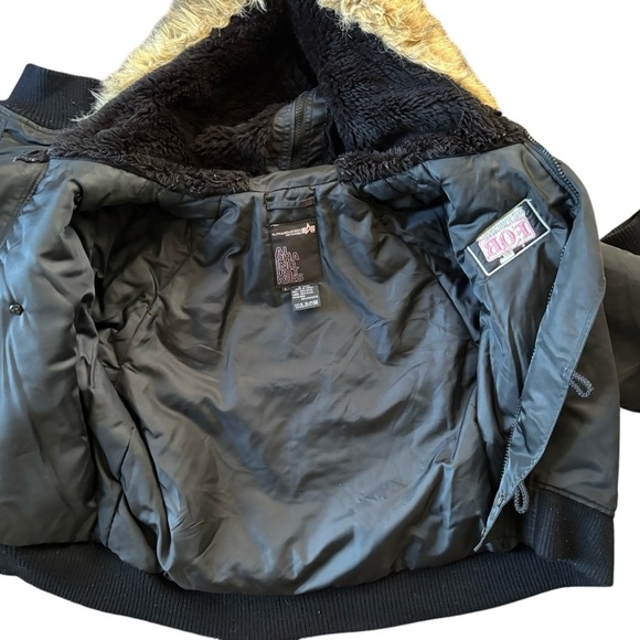 Alpha Industries N-2B Short Waist Parka Military Style Bomber Jacket L RN 35569 - Picture 5 of 6